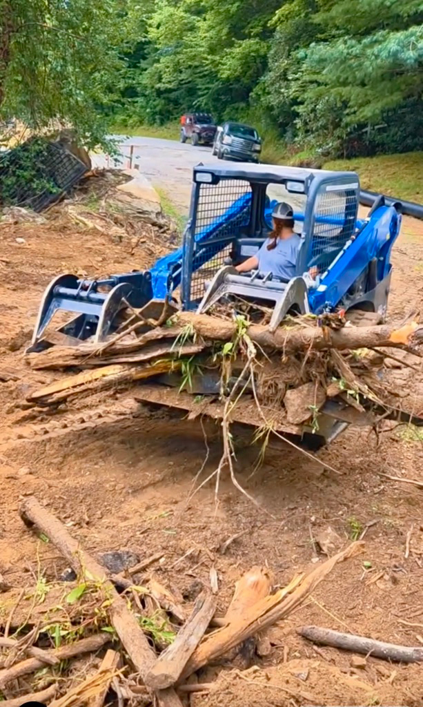BD Assist Bat Cave NC Hurricane Cleanup 4