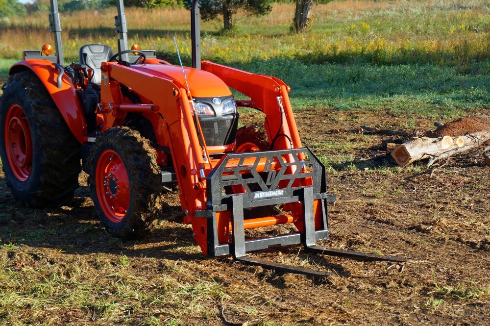 Blue Diamond 4000 lbs Capacity Pallet Forks Tractor Gallery 3