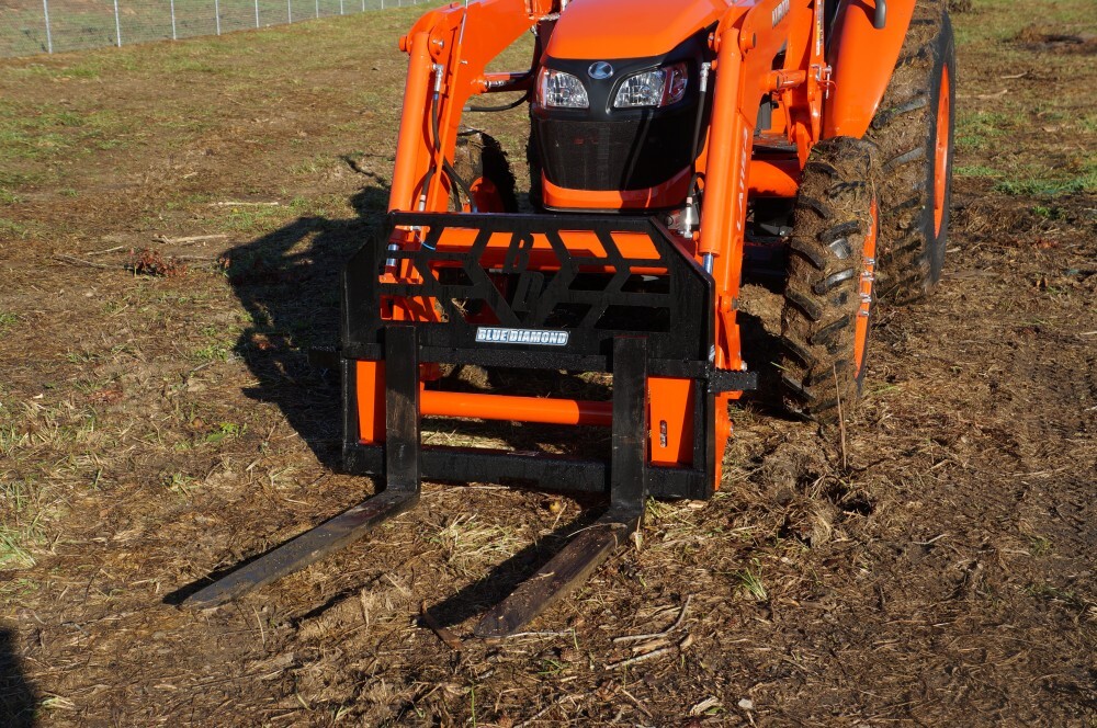 Blue Diamond 4000 lbs Capacity Pallet Forks Tractor Gallery 4