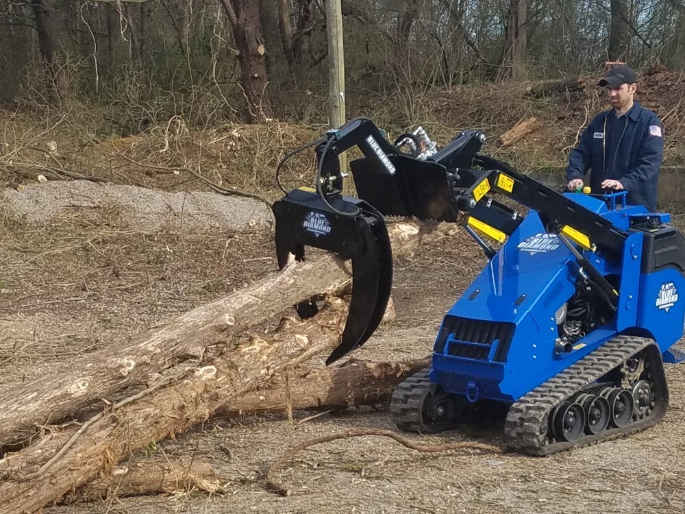 Blue Diamond Mini Skid Steer Attachments Mini Log Grapple Gallery 3