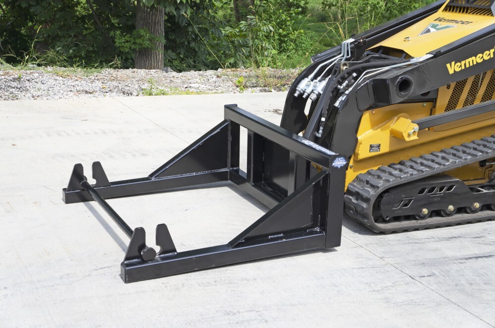 Blue Diamond Mini Skid Steer Attachments Mini Sod Roller Gallery 3