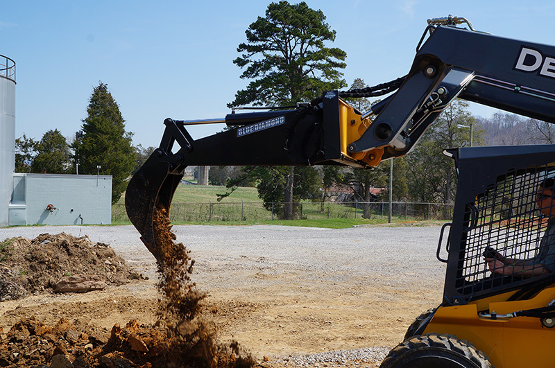 Blue Diamond Skid Steer Attachment Backhoe Gallery 5