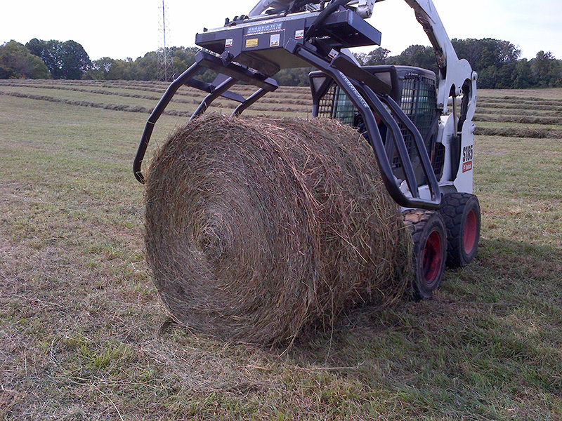 Blue Diamond Skid Steer Attachments Bale Squeeze Gallery 4