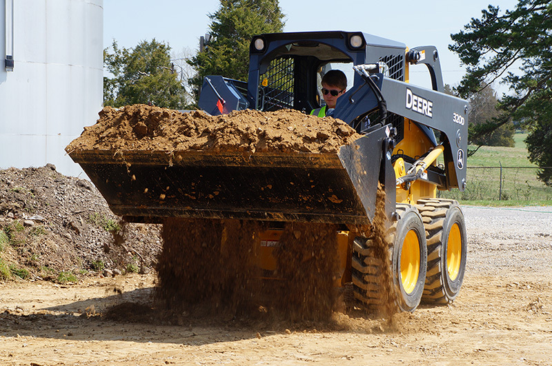 Blue Diamond Skid Steer Attachments Skid Steer Attachments Bucket 4 in 1 Gallery 3