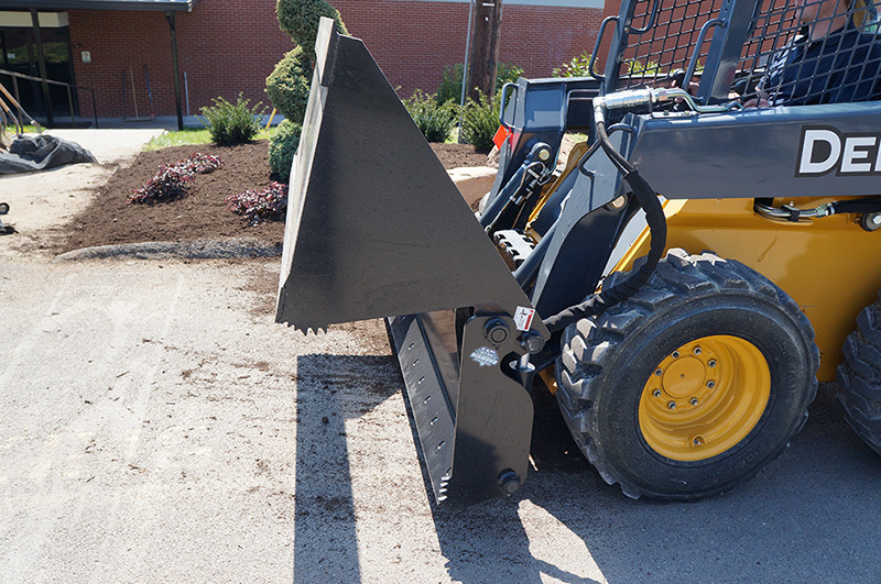 Blue Diamond Skid Steer Attachments Skid Steer Attachments Bucket 4 in 1 Gallery 4