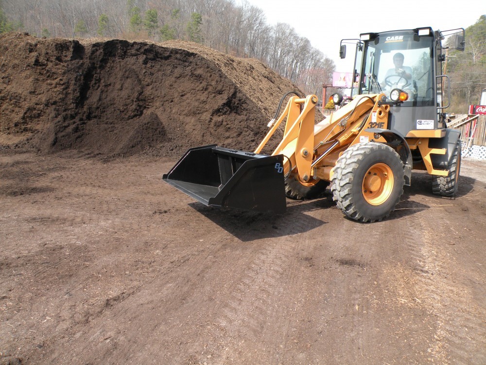 Blue Diamond Skid Steer Attachments Skid Steer Attachments Snow Mulch Bucket Standard Heavy Duty Gallery 2