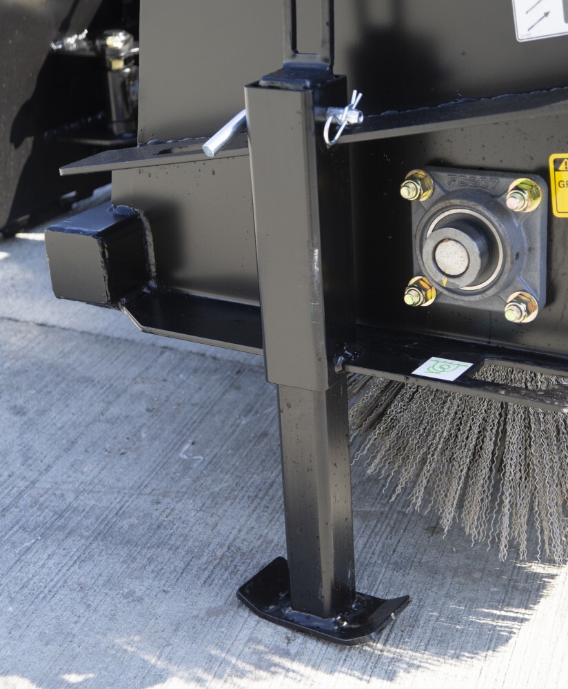 Blue Diamond Skid Steer Attachments Skid Steer Broom Heavy Duty Angle Series 2 Gallery 2