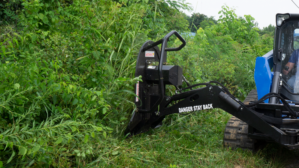 Blue Diamond Skid Steer Attachments Skid Steer Swing Arm Brush Cutter Gallery 1