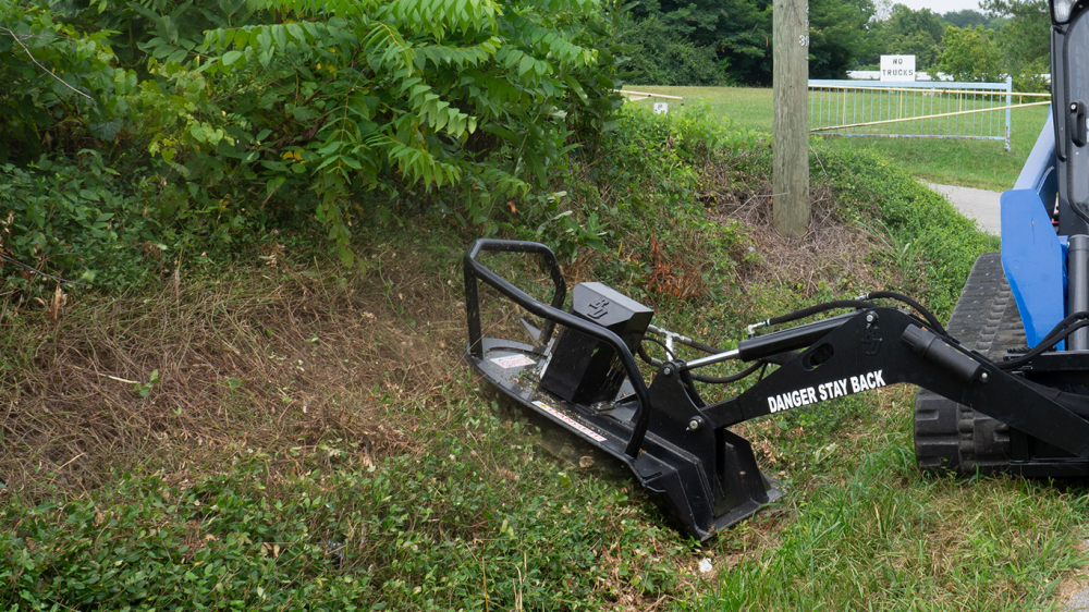 Blue Diamond Skid Steer Attachments Skid Steer Swing Arm Brush Cutter Gallery 2