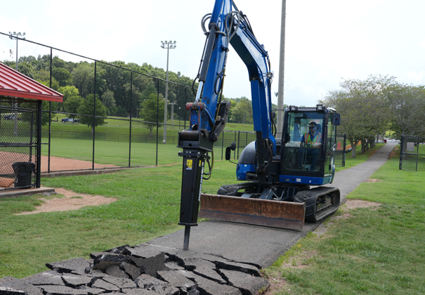 Excavator Hydraulic Breaker Asphalt BDA