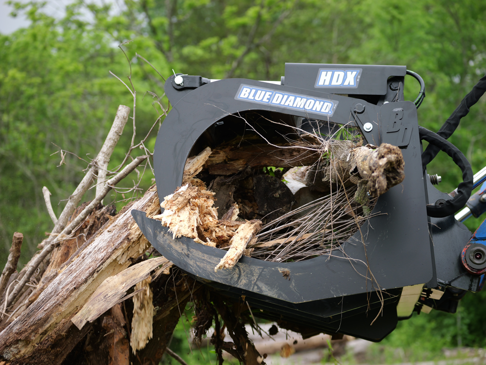 Root Grapple ac4 HDX tractor web