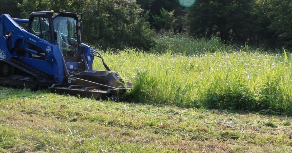 ◆ニチベイ◆バンブーブラインド◆W160×H117◆O-2607BL4◆ Extreme Duty Closed Front | Skid Steer Brush Cutter | Blue Diamond