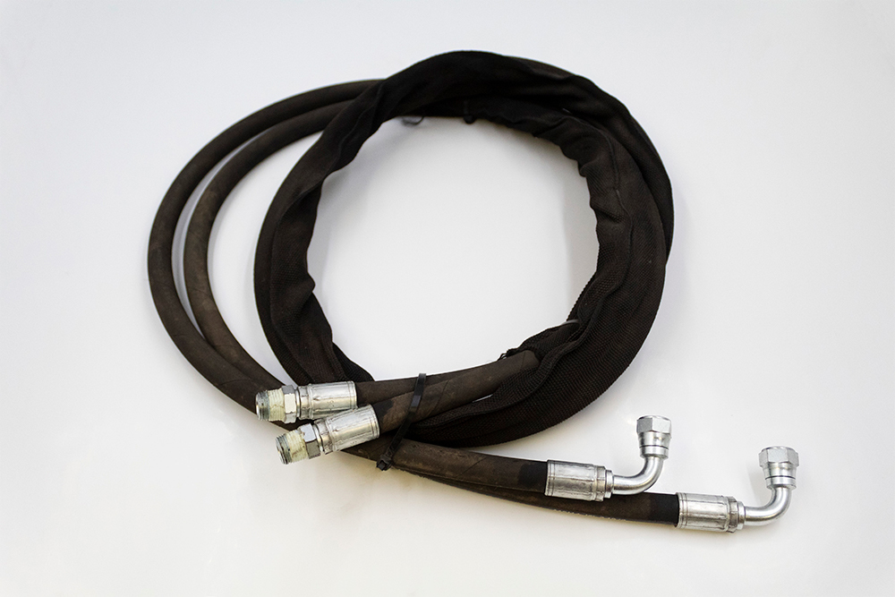 206361 Grapple ED 90 in Extra Long Machine Hoses 12 in Longer than Standard WEBREADY 1