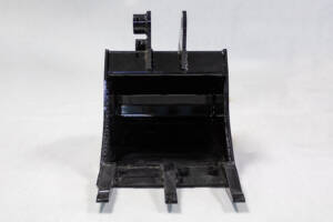 130515 Bucket Mini Backhoe 12 in WEBREADY 1