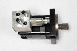 203768 Brush Cutter Motor 160cc C Flange with Crossport Relief Valve WEBREADY 3